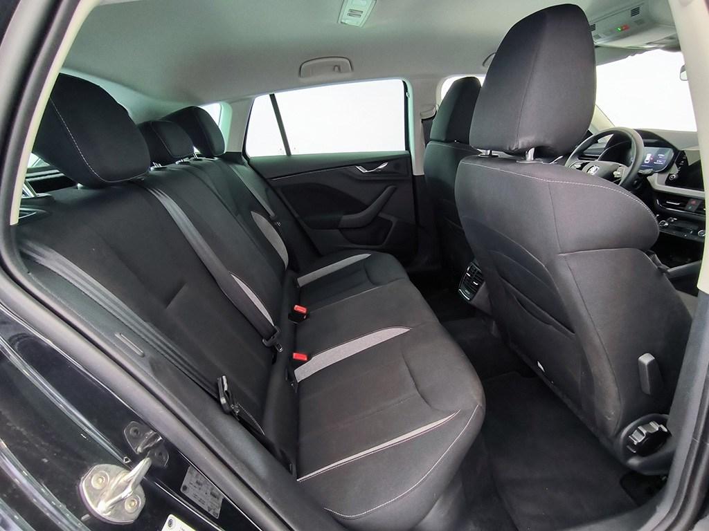 Skoda Scala 1.0 TSI Selection 85 kW (115 CV) - 5