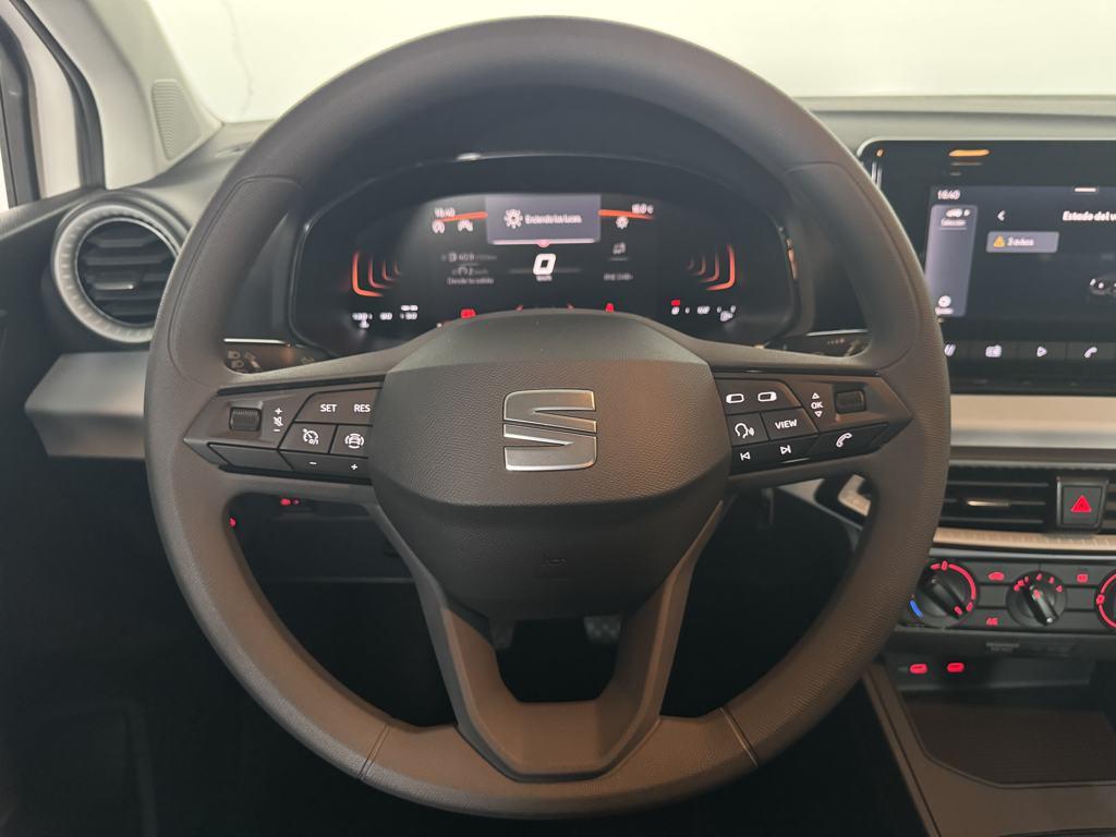 SEAT Arona 1.0 TSI Reference XM 70 kW (95 CV) - 8