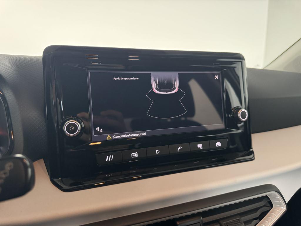 SEAT Arona 1.0 TSI Reference XM 70 kW (95 CV) - 16