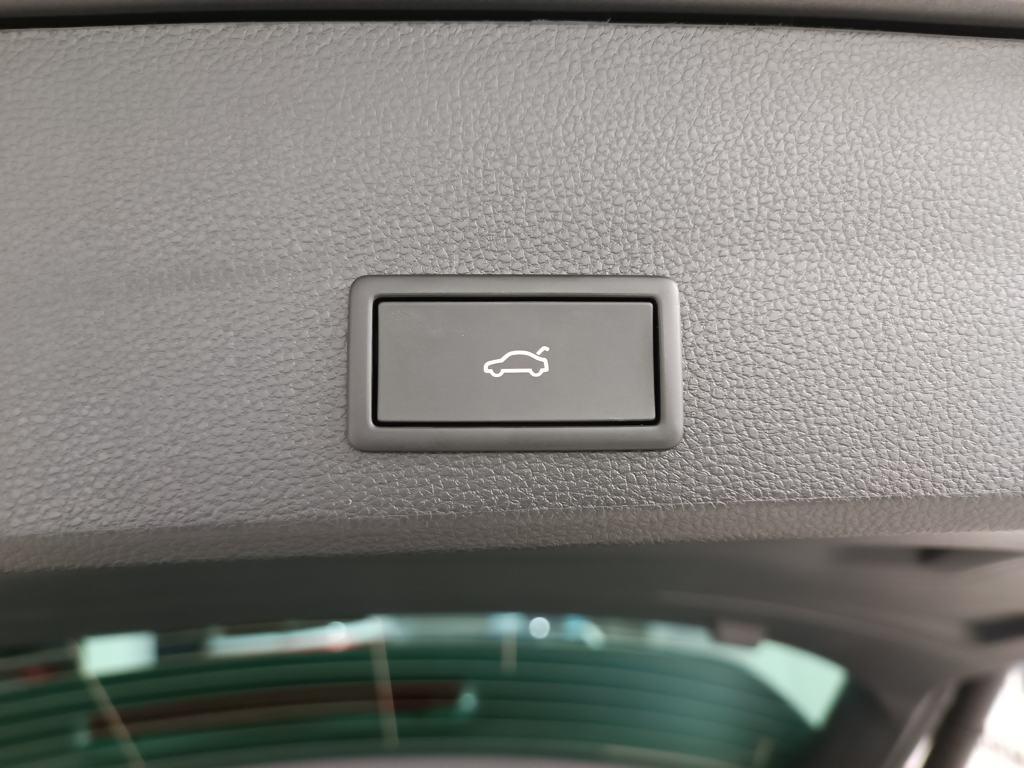 SEAT Ateca 1.5 TSI S&S FR Special Edition DSG 110 kW (150 CV) - 9