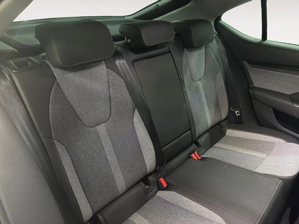 Skoda Octavia 1.5 TSI m-HEV Design DSG 85 kW (116 CV) - 5