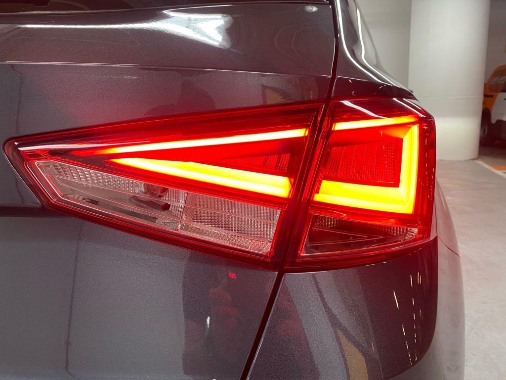 SEAT Arona 1.0 TSI Style XM DSG 85 kW (115 CV) - 18