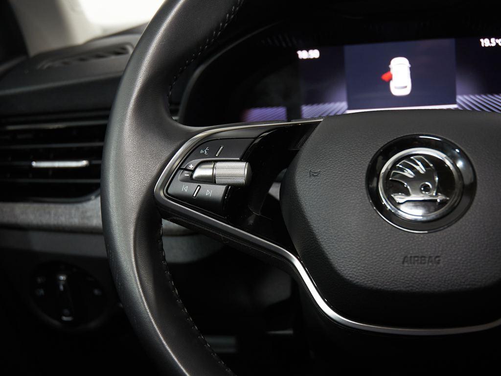 Skoda Kamiq 1.0 TSI Selection 85 kW (115 CV) - 10