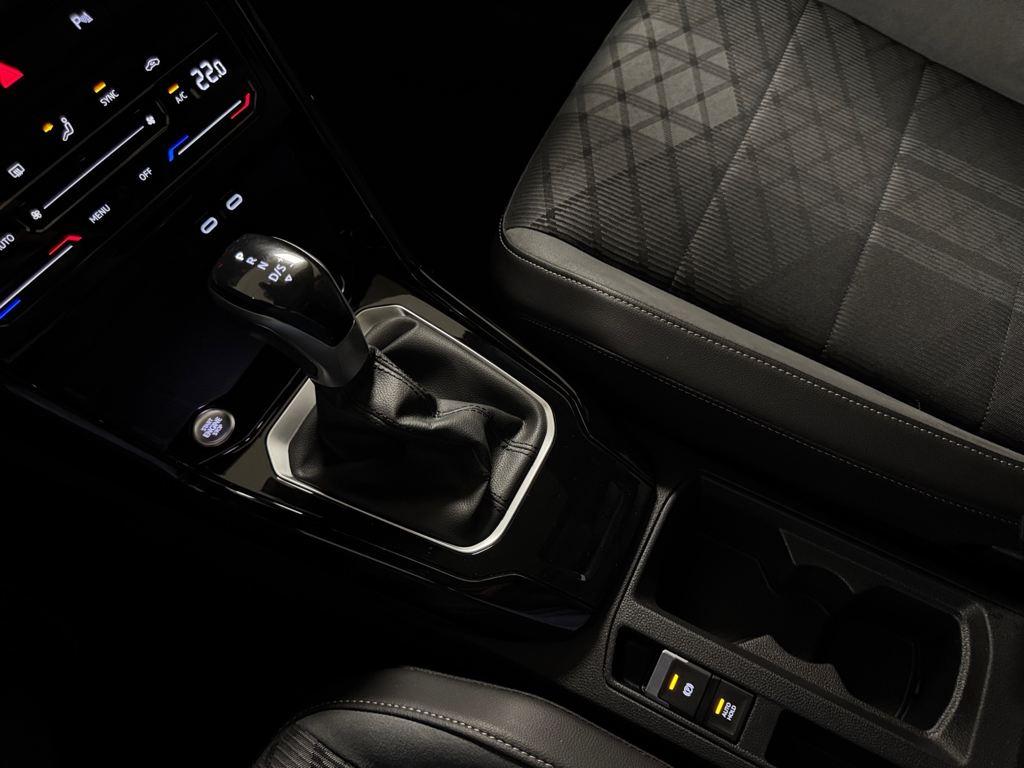 Volkswagen T-Roc R-Line 2.0 TDI 110 kW (150 CV) DSG - 15