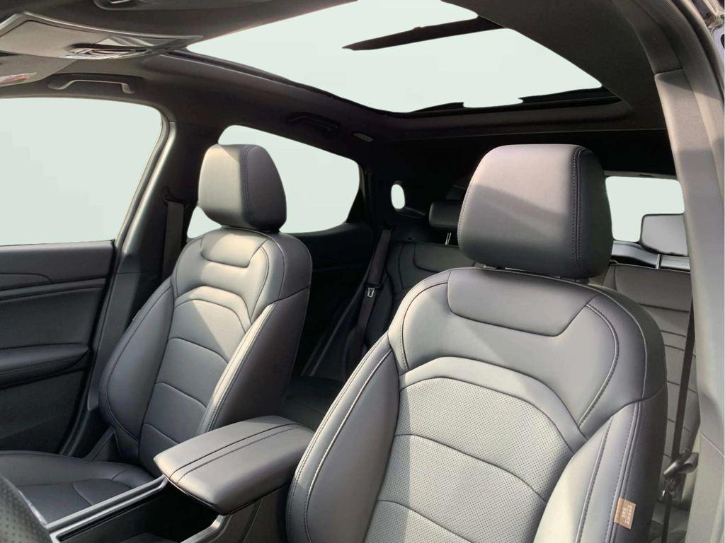 Seres Seres 3 Luxury 120 kW (163 CV) - 9