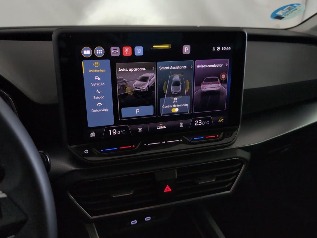 SEAT León 1.5 eTSI Style 25 Aniversario DSG 85 kW (116 CV) - 15