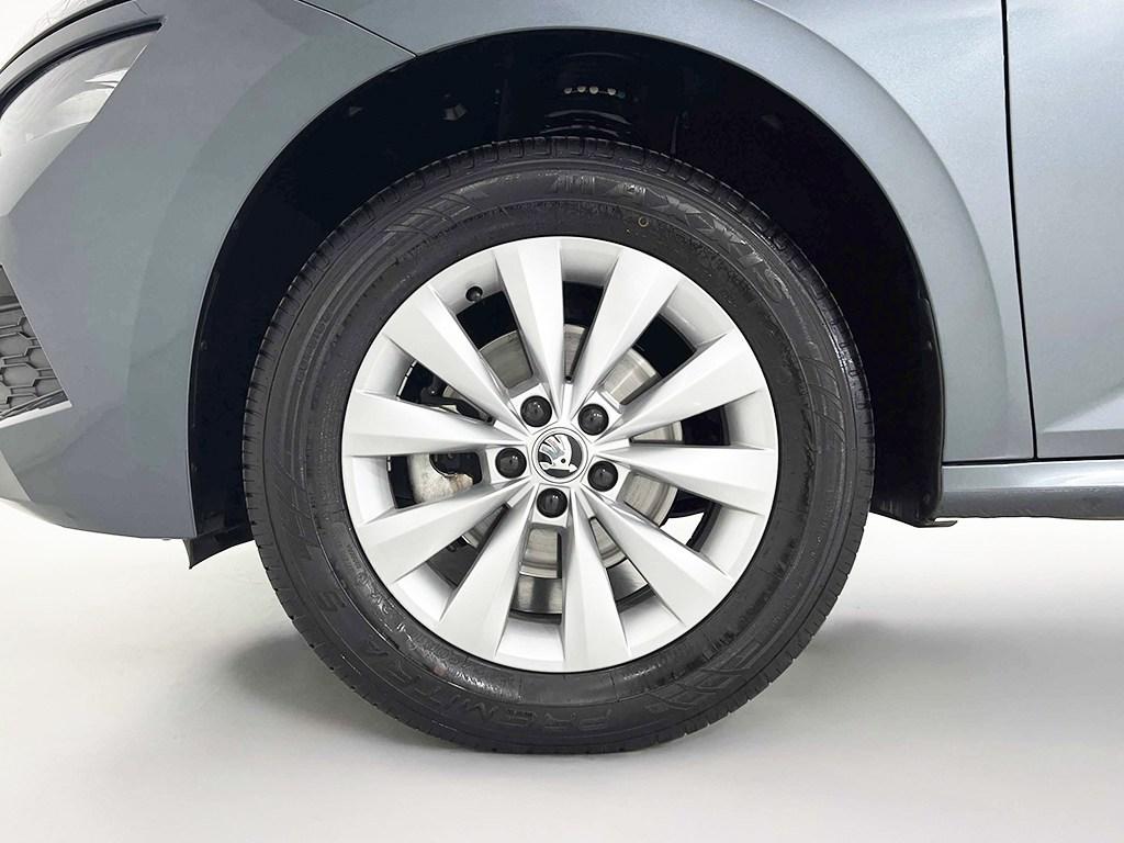 Skoda Kamiq 1.0 TSI Ambition 81 kW (110 CV) - 7