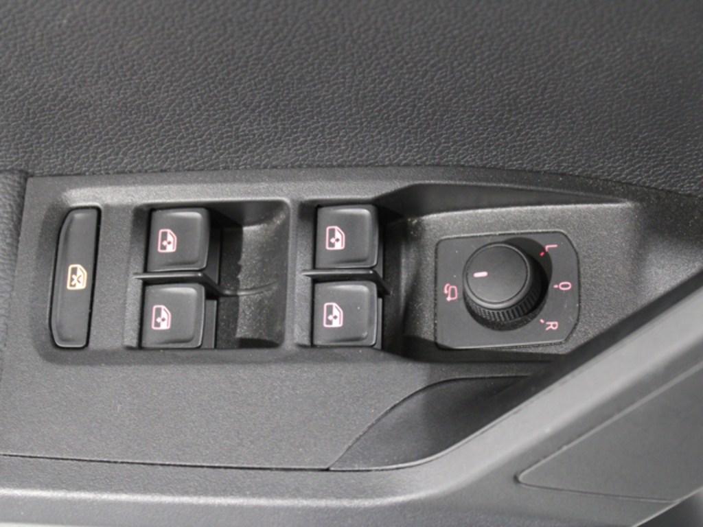 SEAT Arona 1.0 TSI Ecomotive S&S Style 70 kW (95 CV) - 14