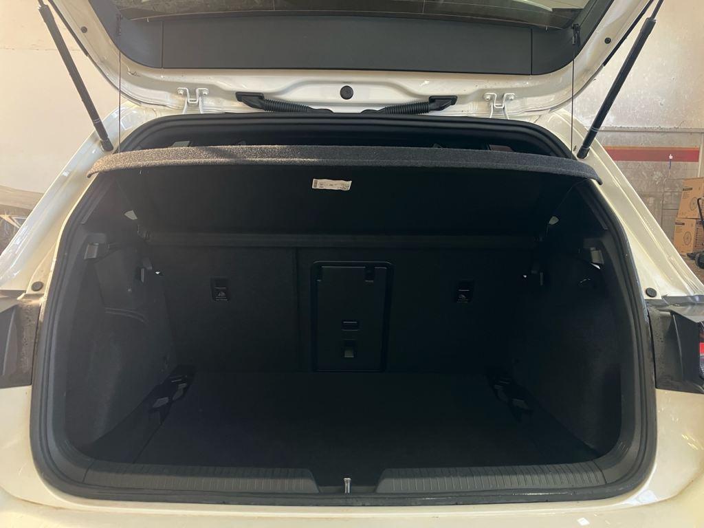 Volkswagen Golf 50 Aniversario 1.5 eTSI 85 kW (116 CV) DSG - 6