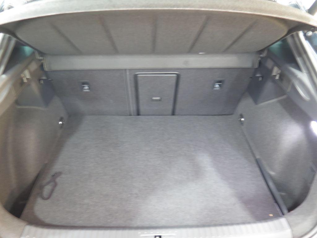 CUPRA Formentor 1.5 TSI e-Hybrid DSG 150 kW (204 CV) - 6