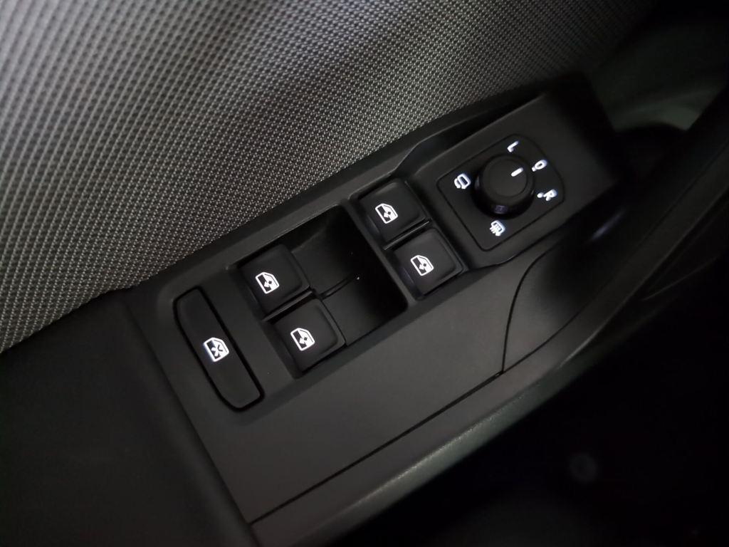 SEAT León ST 1.5 TSI Style 25 Aniversario 85 kW (115 CV) - 17