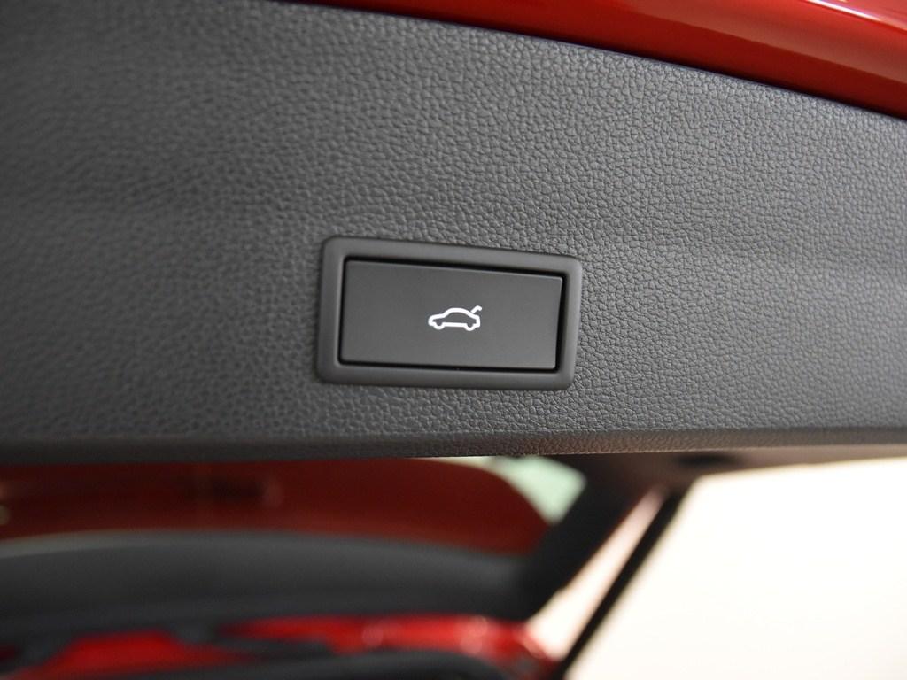 SEAT Ateca 1.5 TSI S&S FR Special Edition DSG 110 kW (150 CV) - 12