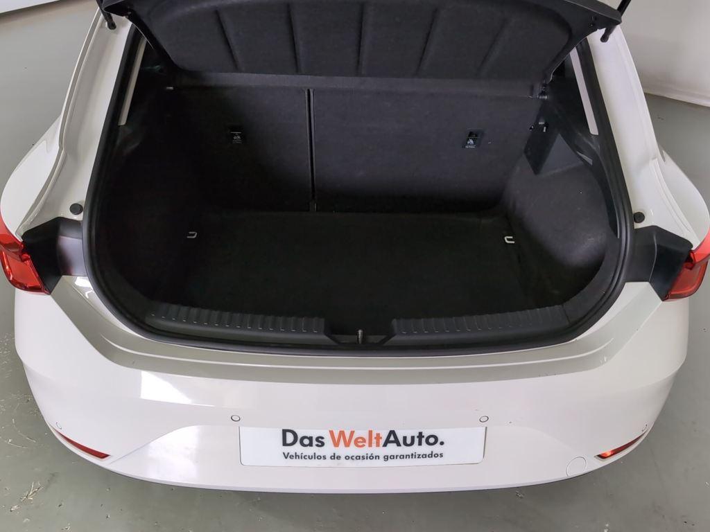 SEAT León 1.5 eTSI Style 25 Aniversario DSG 85 kW (116 CV) - 6