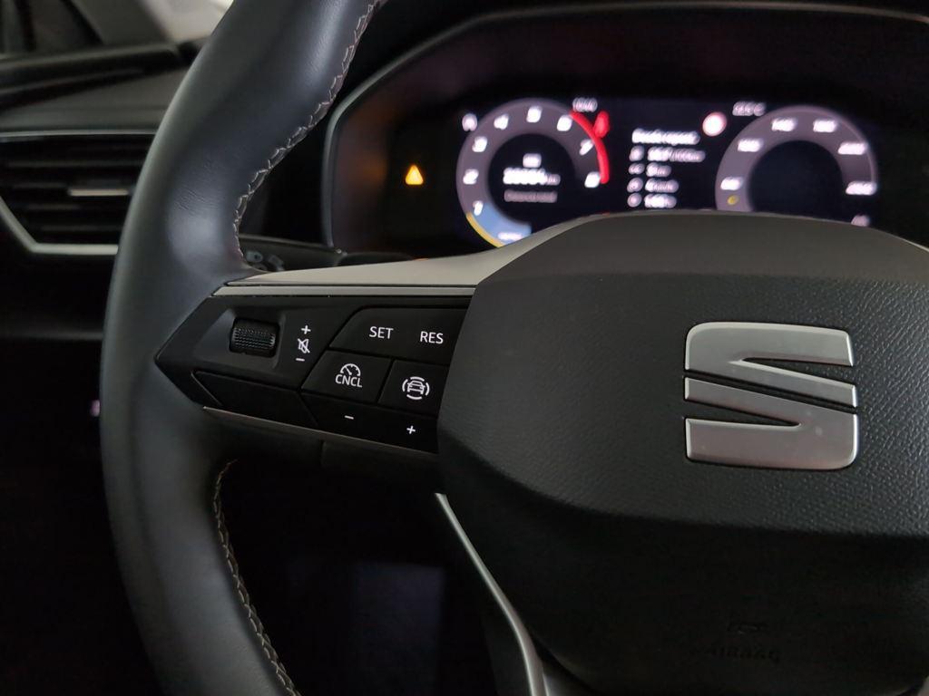 SEAT León 1.5 eTSI Style 25 Aniversario DSG 85 kW (116 CV) - 16