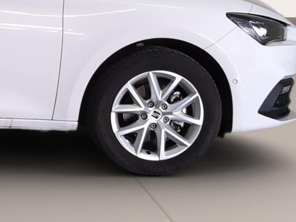 SEAT León 1.5 eTSI Style 25 Aniversario DSG 85 kW (116 CV) - 7