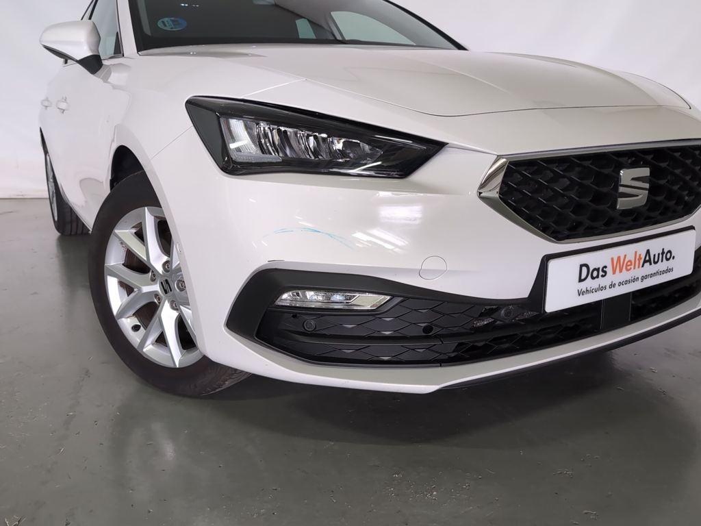 SEAT León 1.5 eTSI Style 25 Aniversario DSG 85 kW (116 CV) - 19