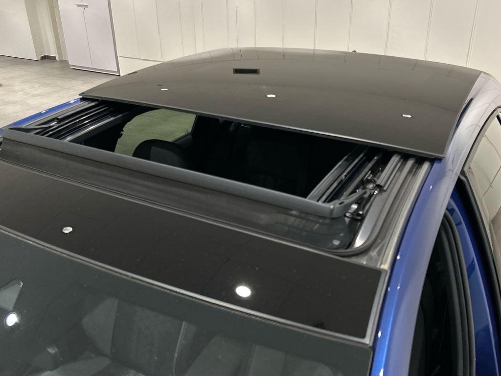 Volkswagen Taigo R-Line 1.0 TSI 81 kW (110 CV) DSG - 14