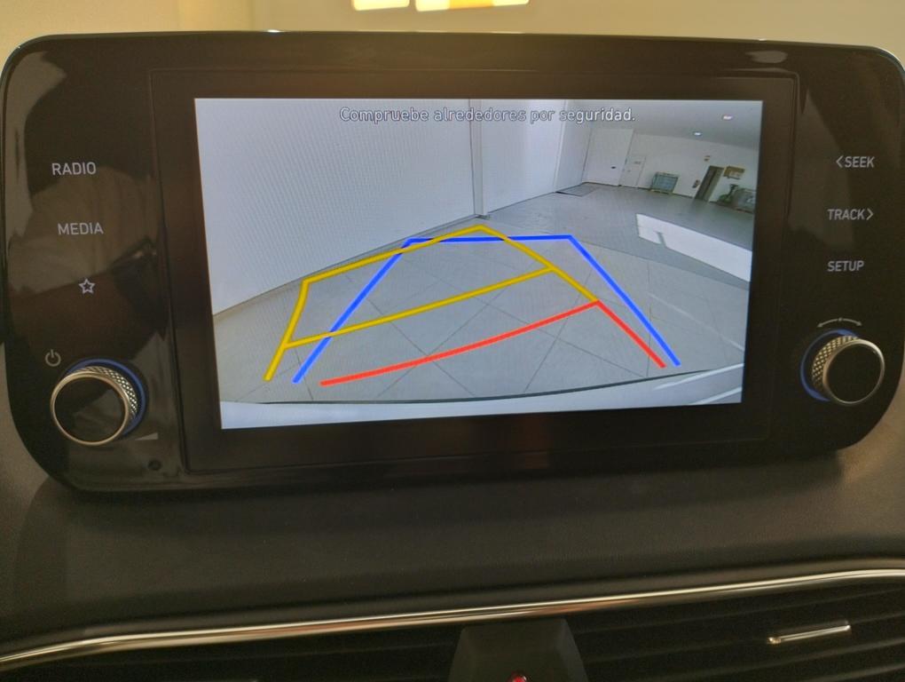 Hyundai Santa Fe 2.2 CRDi Maxx 4x2 DCT 148 kW (202 CV) - 17