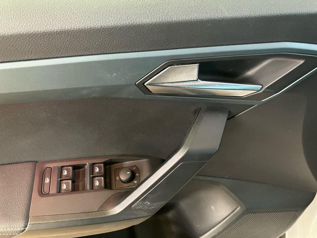 SEAT Arona 1.0 TSI Xperience Special Edition 85 kW (115 CV) - 13