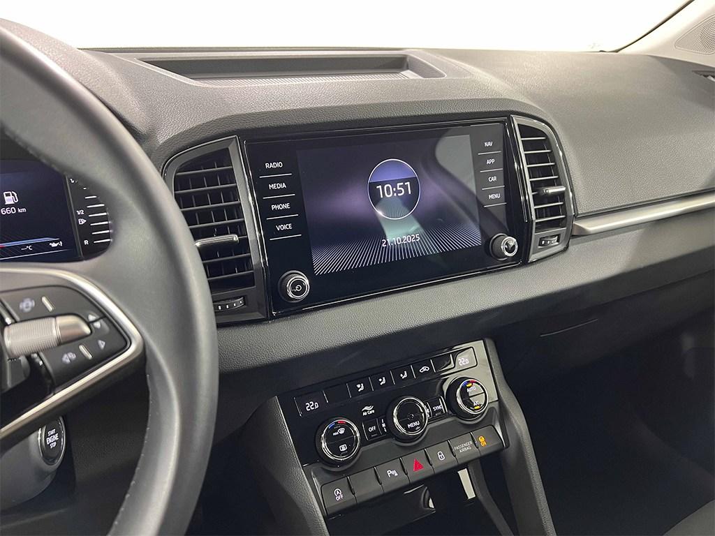 Skoda Karoq 1.5 TSI ACT Selection DSG 110 kW (150 CV) - 13