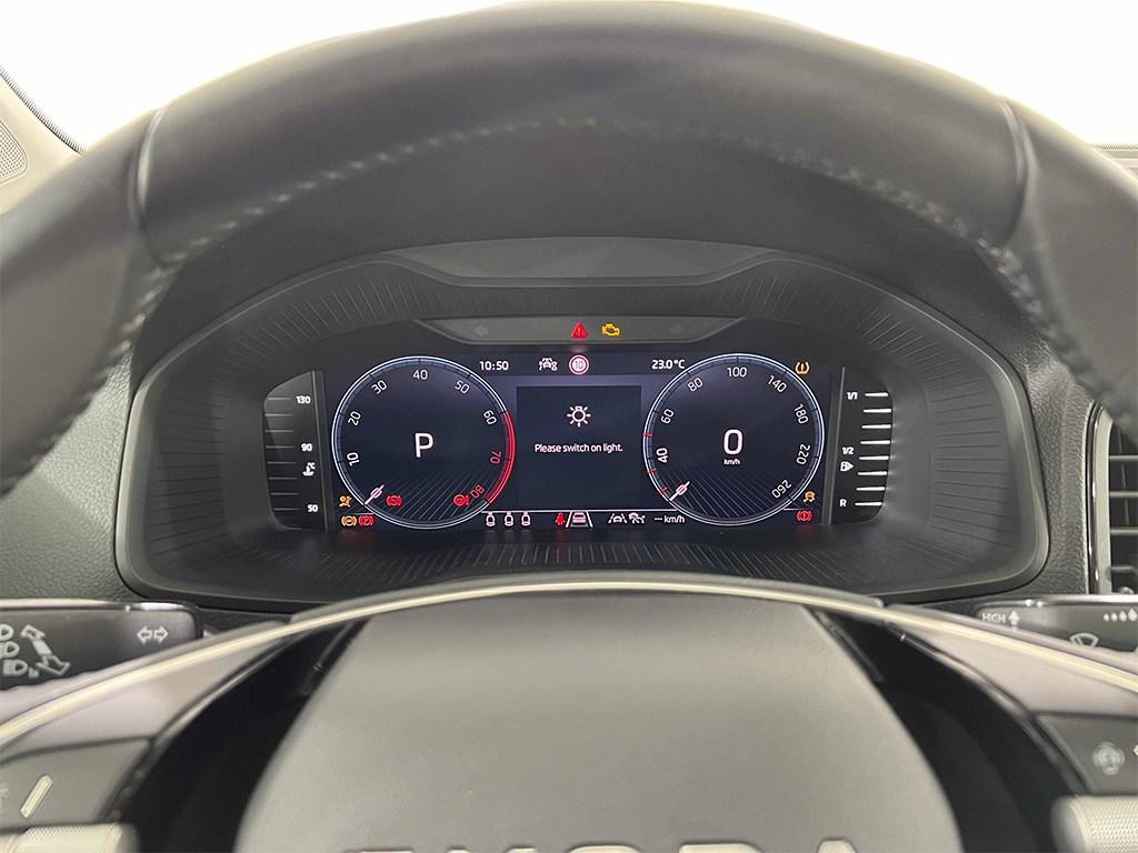 Skoda Karoq 1.5 TSI ACT Selection DSG 110 kW (150 CV) - 11