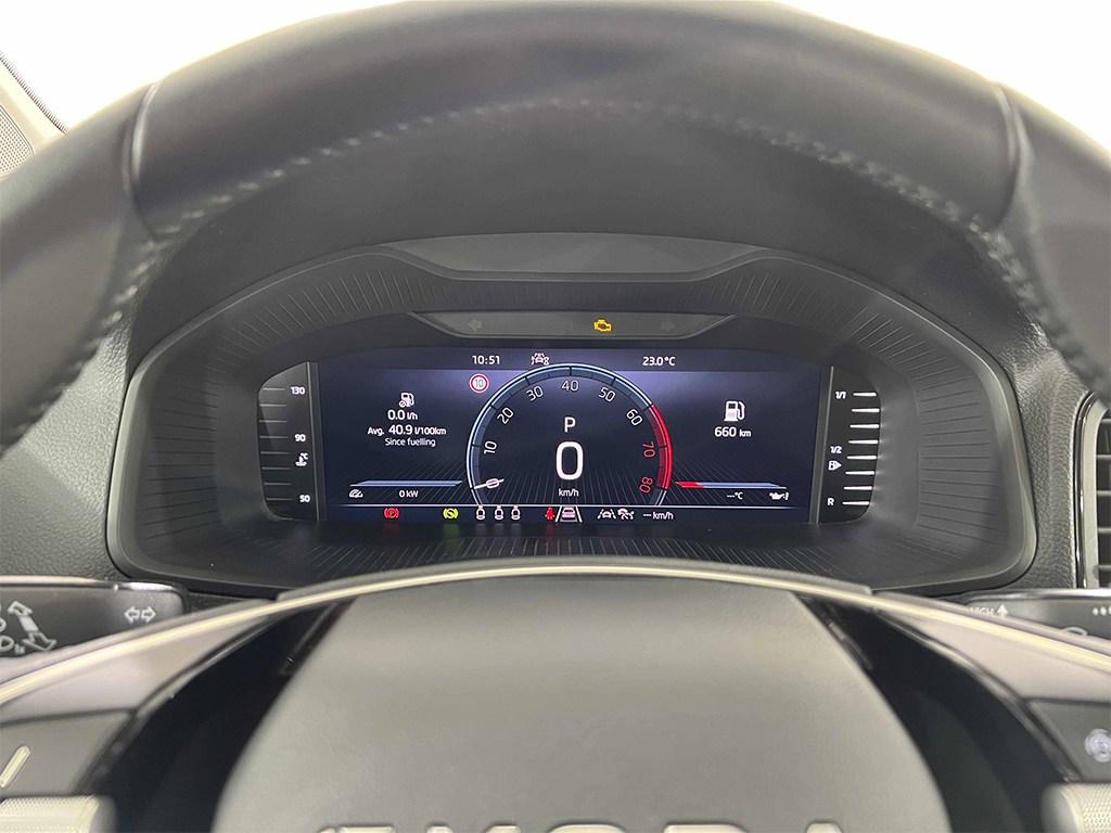 Skoda Karoq 1.5 TSI ACT Selection DSG 110 kW (150 CV) - 12