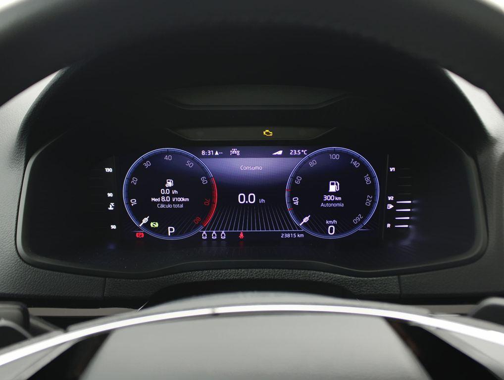 Skoda Karoq 1.5 TSI ACT Style DSG 110 kW (150 CV) - 8