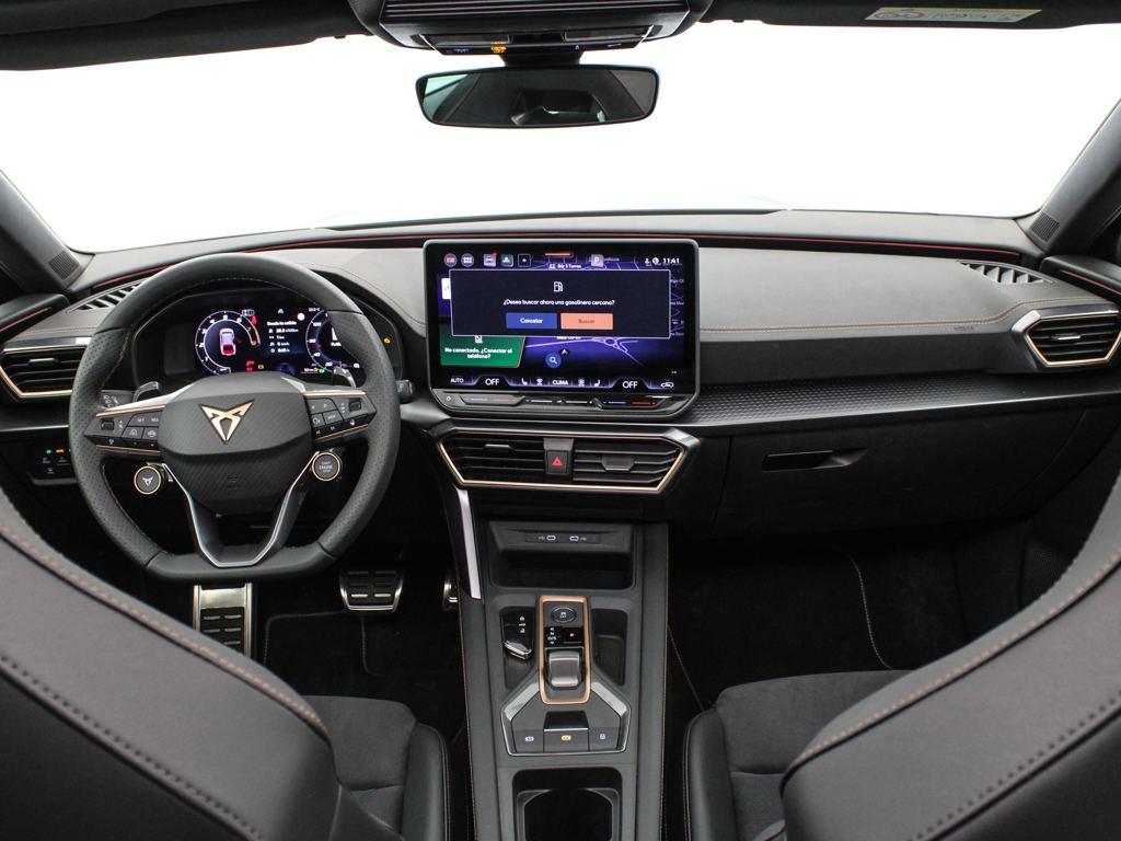 CUPRA Leon Sportstourer 1.5 eTSI DSG 110 kW (150 CV)  - 3