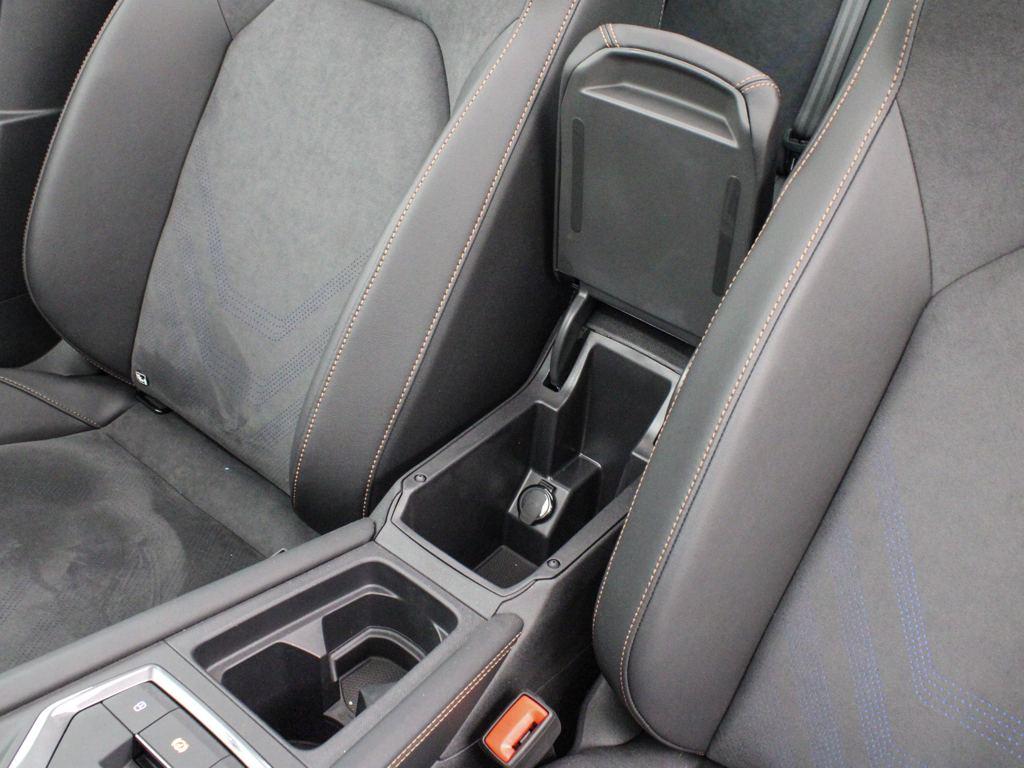 CUPRA Leon Sportstourer 1.5 eTSI DSG 110 kW (150 CV)  - 14