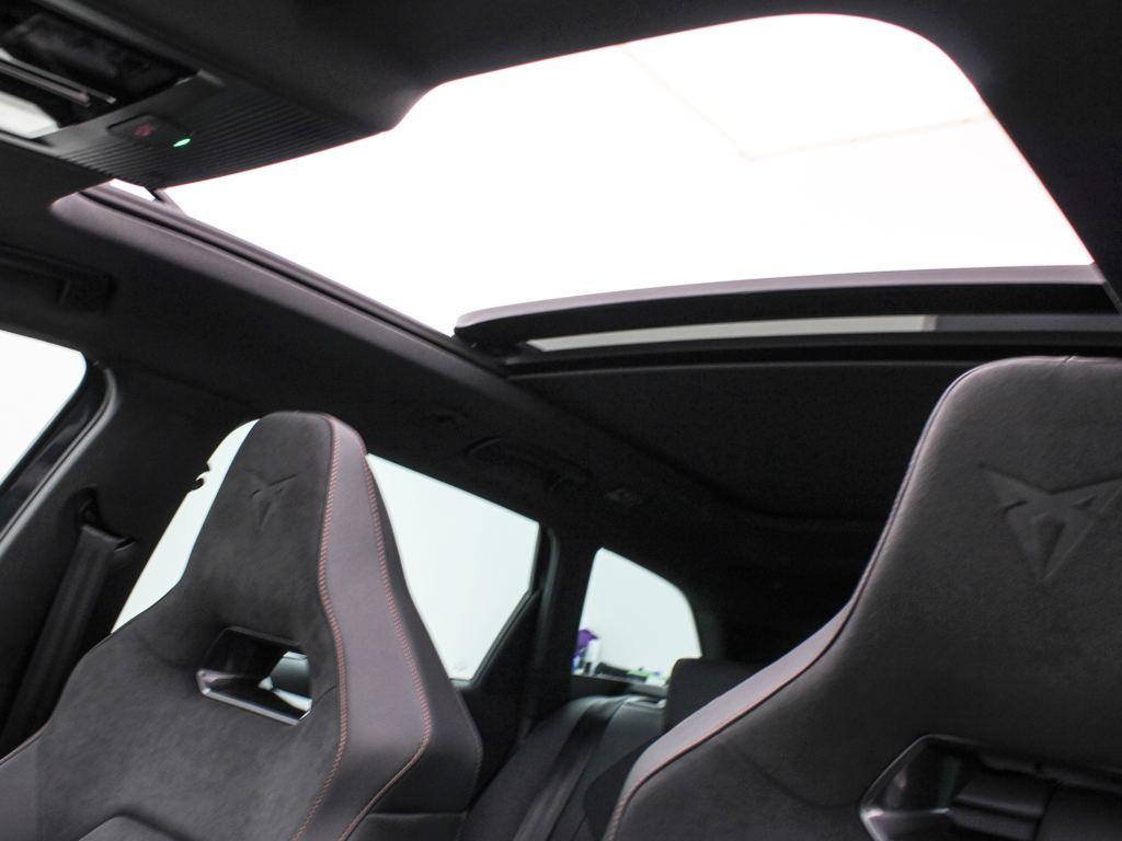 CUPRA Leon Sportstourer 1.5 eTSI DSG 110 kW (150 CV)  - 17