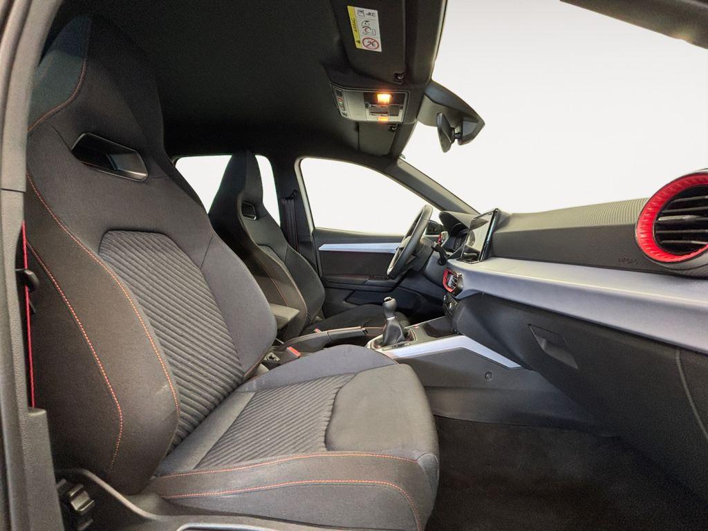 SEAT Arona 1.0 TSI FR Special Edition 85 kW (115 CV) - 4