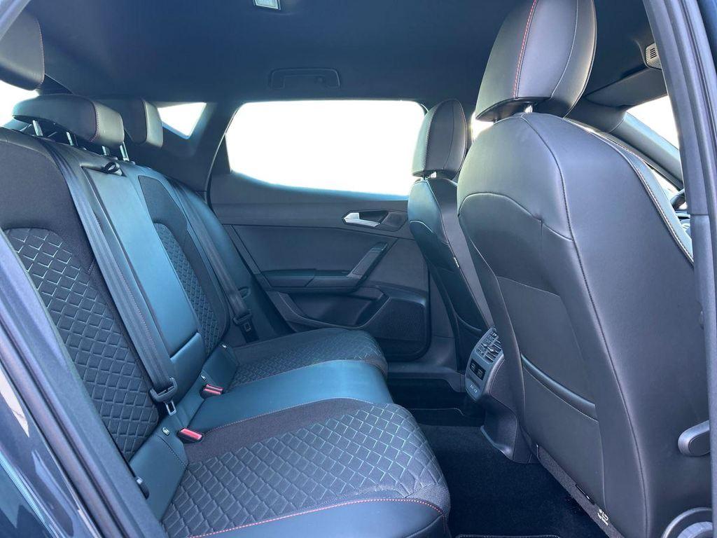 SEAT León 1.5 eTSI S&S FR Go L DSG 110 kW (150 CV) - 5