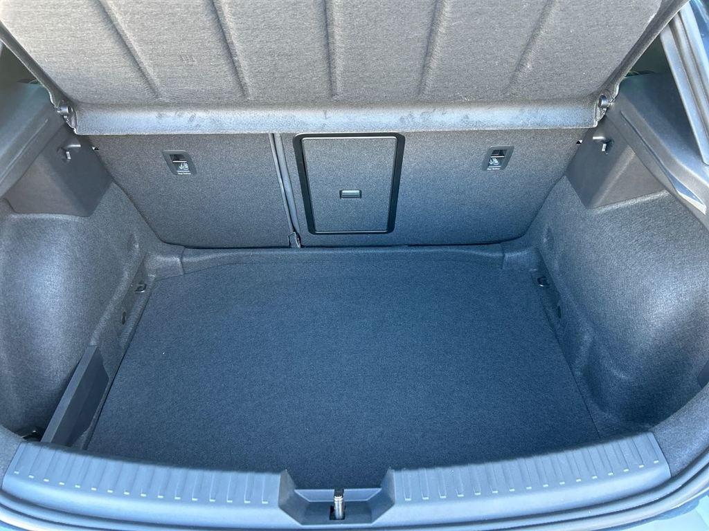 SEAT León 1.5 eTSI S&S FR Go L DSG 110 kW (150 CV) - 6