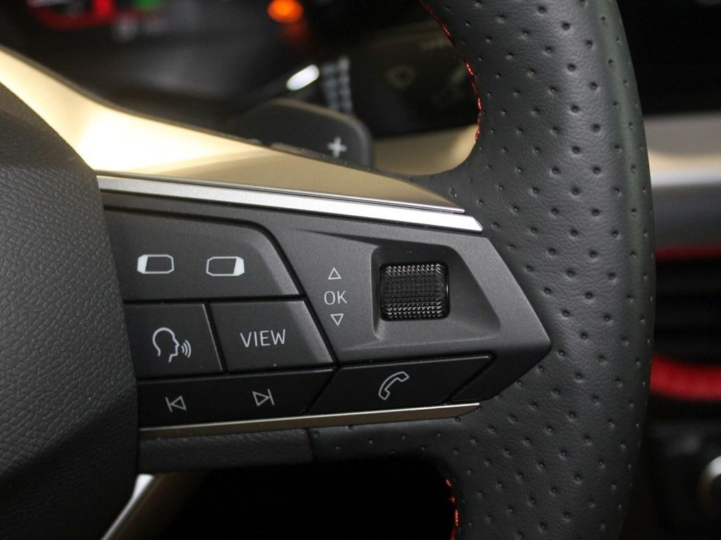 SEAT Arona 1.0 TSI FR XM DSG 85 kW (115 CV) - 8