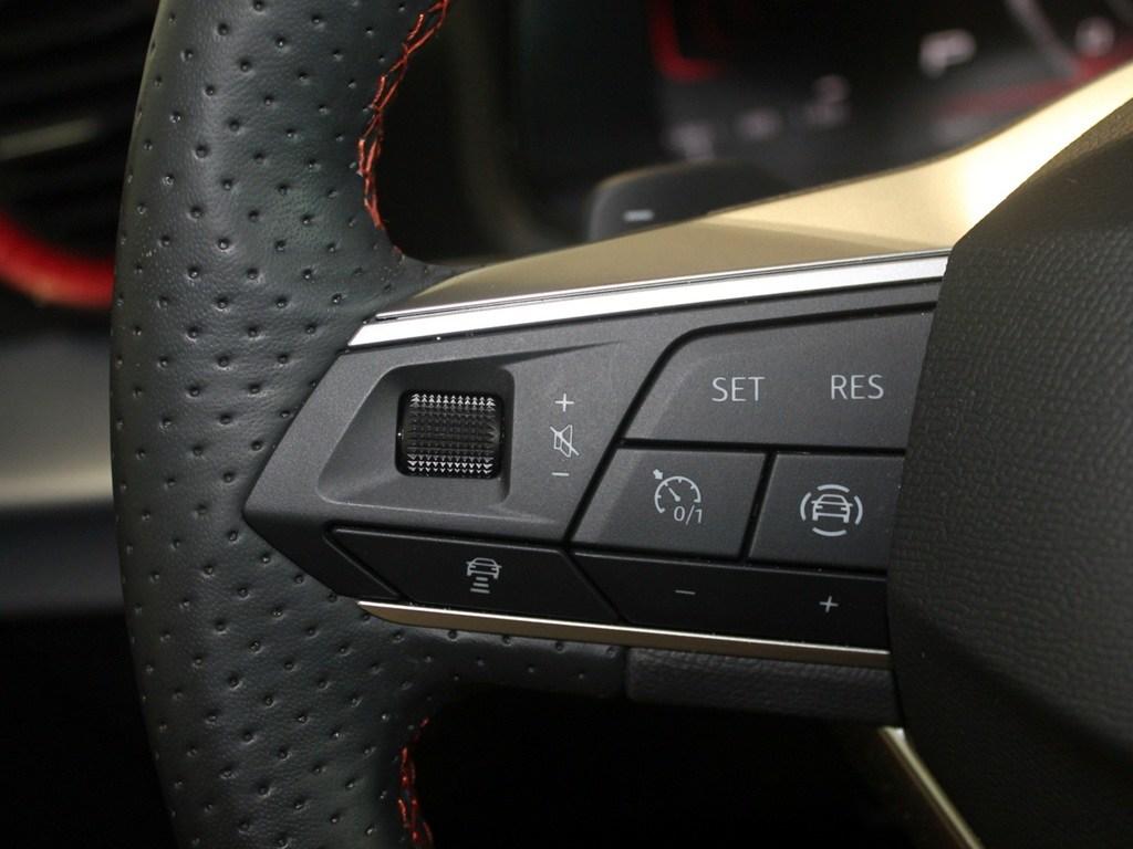 SEAT Arona 1.0 TSI FR XM DSG 85 kW (115 CV) - 9