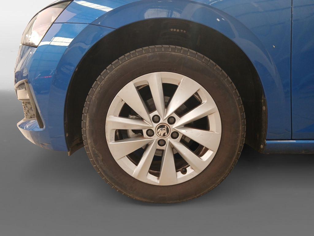 Skoda Scala 1.0 TSI Selection 70 kW (95 CV) - 7