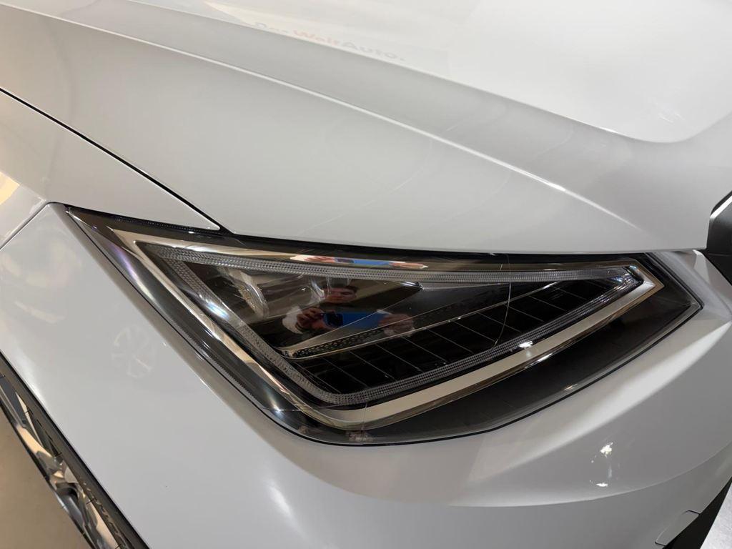 SEAT Arona 1.0 TSI FR Special Edition 85 kW (115 CV) - 10