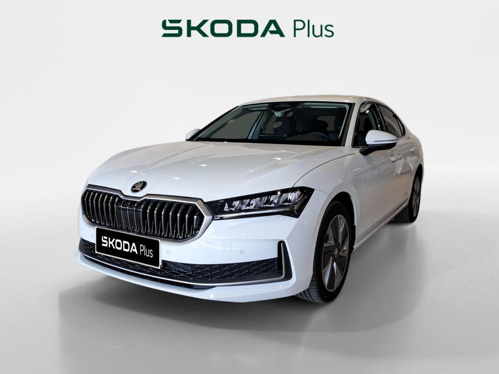 Skoda Superb 1.5 TSI m-HEV Selection DSG 110 kW (150 CV) - 12