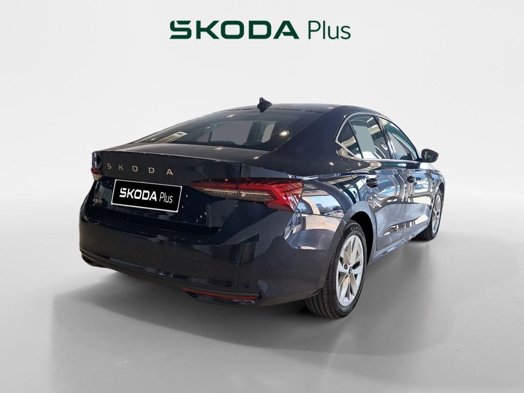 Skoda Octavia 1.5 TSI m-HEV Selection DSG 110 kW (150 CV) - 13