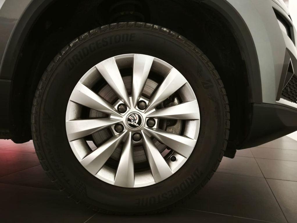 Skoda Karoq 2.0 TDI Selection 85 kW (115 CV) - 7