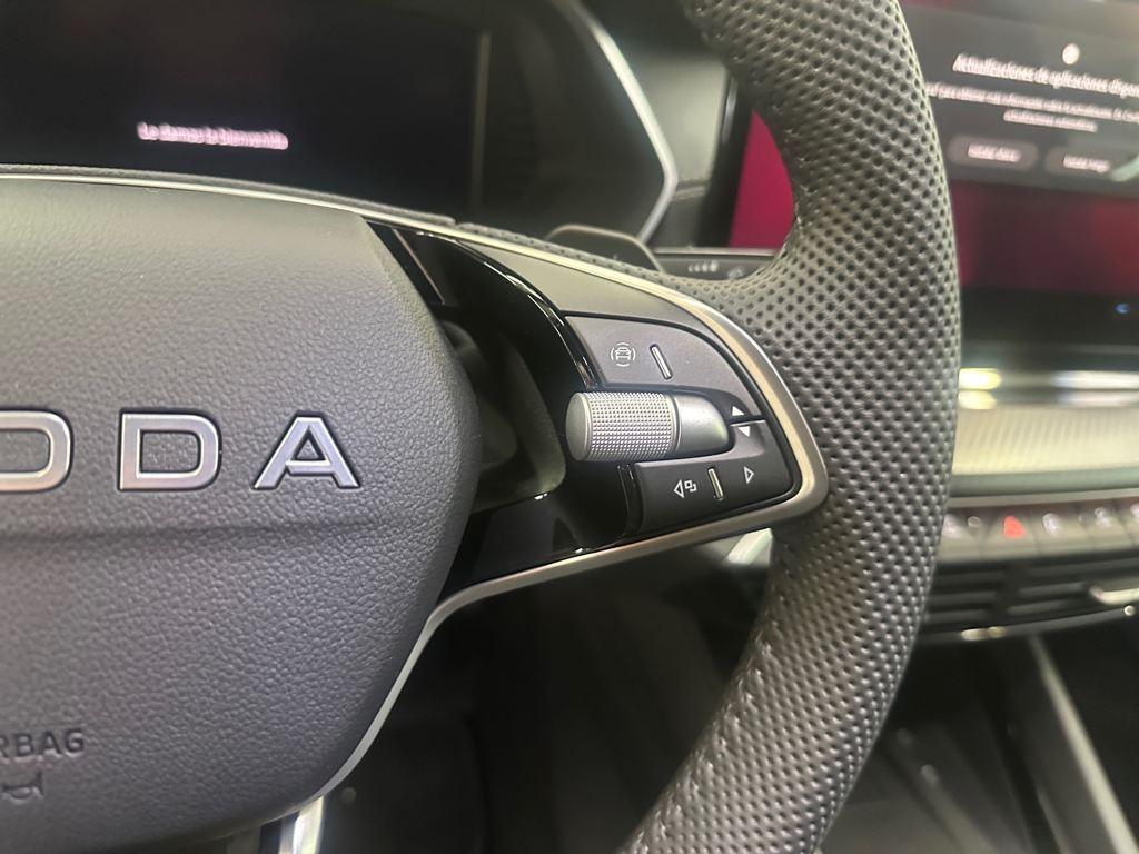 Skoda Octavia Combi 1.5 TSI m-HEV Sportline DSG 110 kW (150 CV) - 10