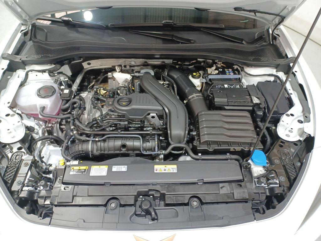 CUPRA León 1.5 eTSI DSG 110 kW (150 CV) - 12