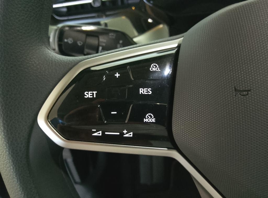 Volkswagen ID. BUZZ Pro 7 asientos 210 kW (286 CV) - 10