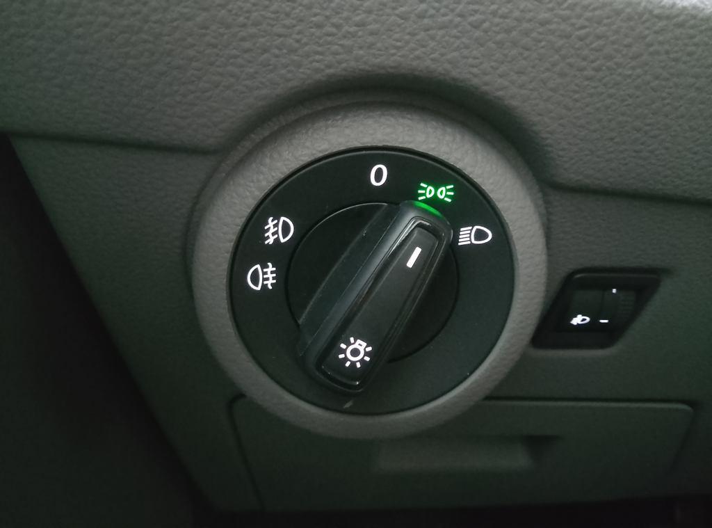 Volkswagen Caravelle Origin Batalla Corta 2.0 TDI BMT 110 kW (150 CV) DSG - 19