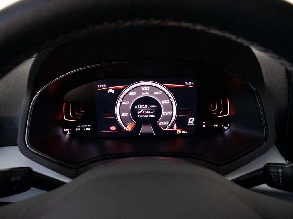 SEAT Ibiza 1.0 MPI Style Salta 59 kW (80 CV) - 9