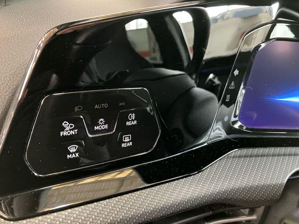 Volkswagen Golf R 2.0 TSI 4Motion 235 kW (320 CV) DSG - 11