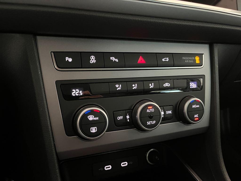 SEAT Ateca 1.5 TSI S&S FR Special Edition DSG 110 kW (150 CV) - 13