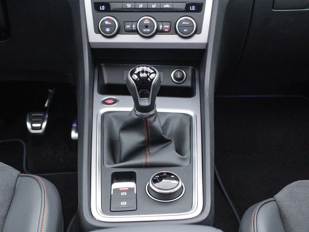 SEAT Ateca 1.5 TSI S&S FR Special Edition 110 kW (150 CV) - 8