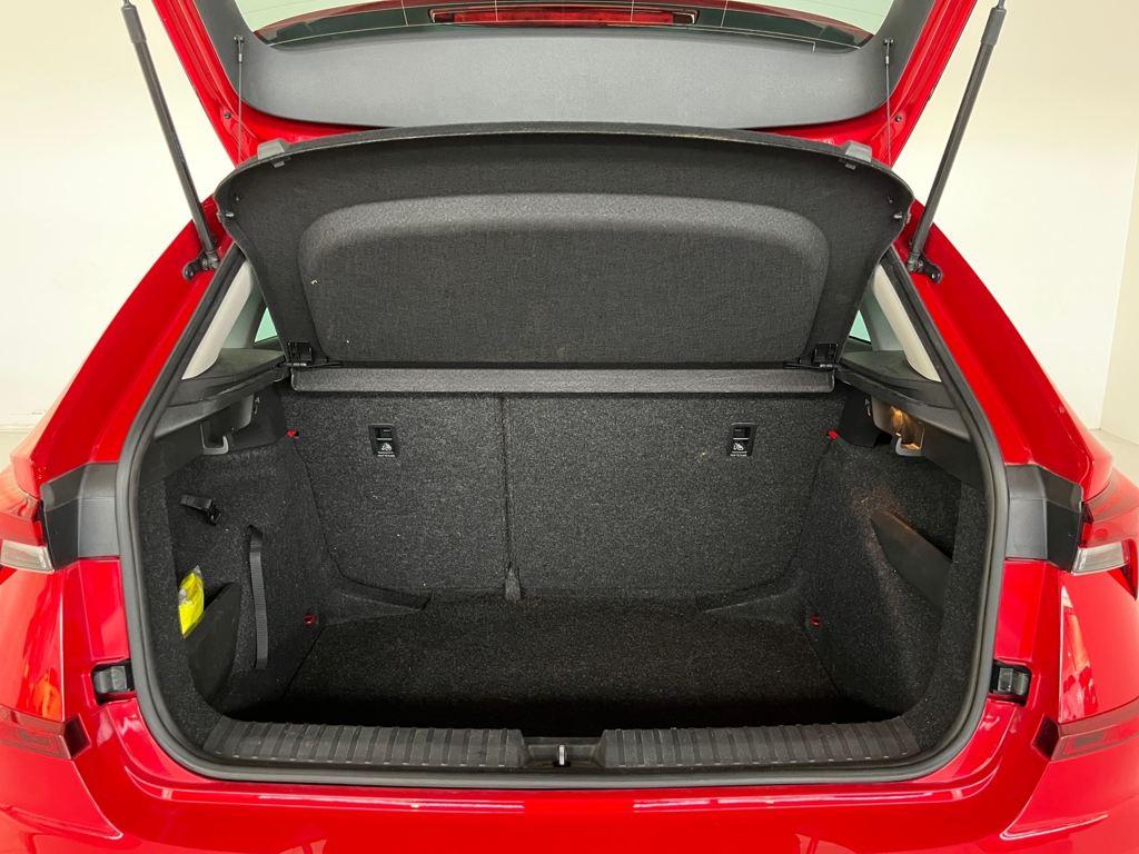 Skoda Kamiq 1.0 TSI Selection 85 kW (115 CV) - 6