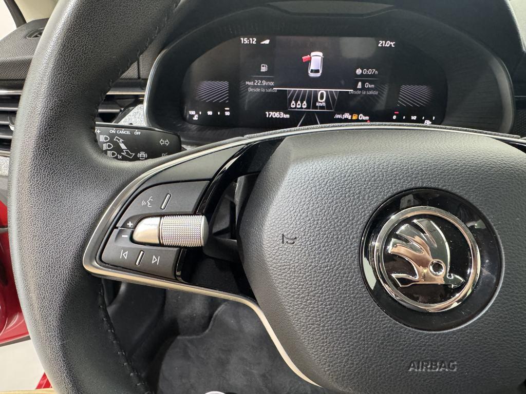 Skoda Scala 1.0 TSI Selection 85 kW (115 CV) - 9